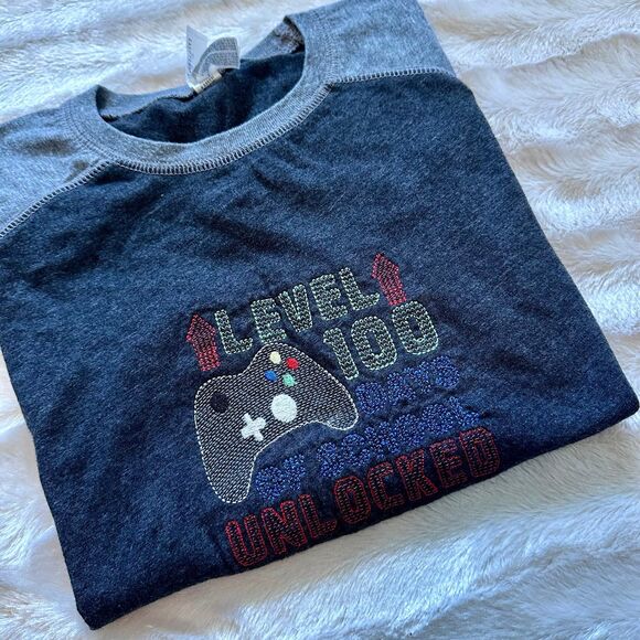 Boys Embroidered 100th day of school T-shirt Size 6-8 - Picture 8 of 9